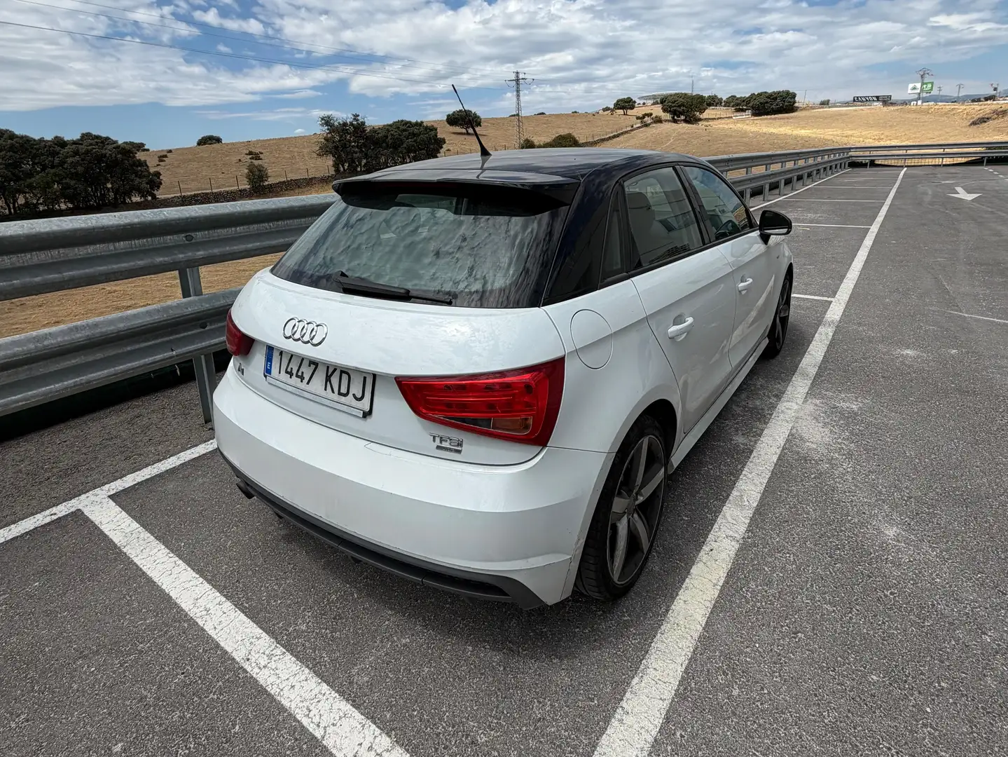 Audi A1 A1 Sportback 1.0 TFSI Adrenalin Adrenalin Blanco - 2