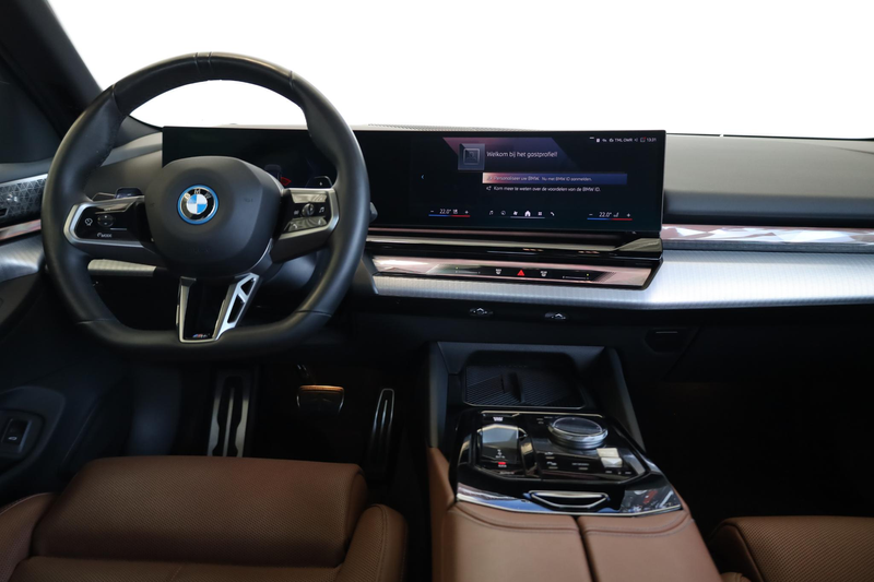 BMW 550 5-serie 550e xDrive | Comfortstoelen | Bowers & Wi — photo 9