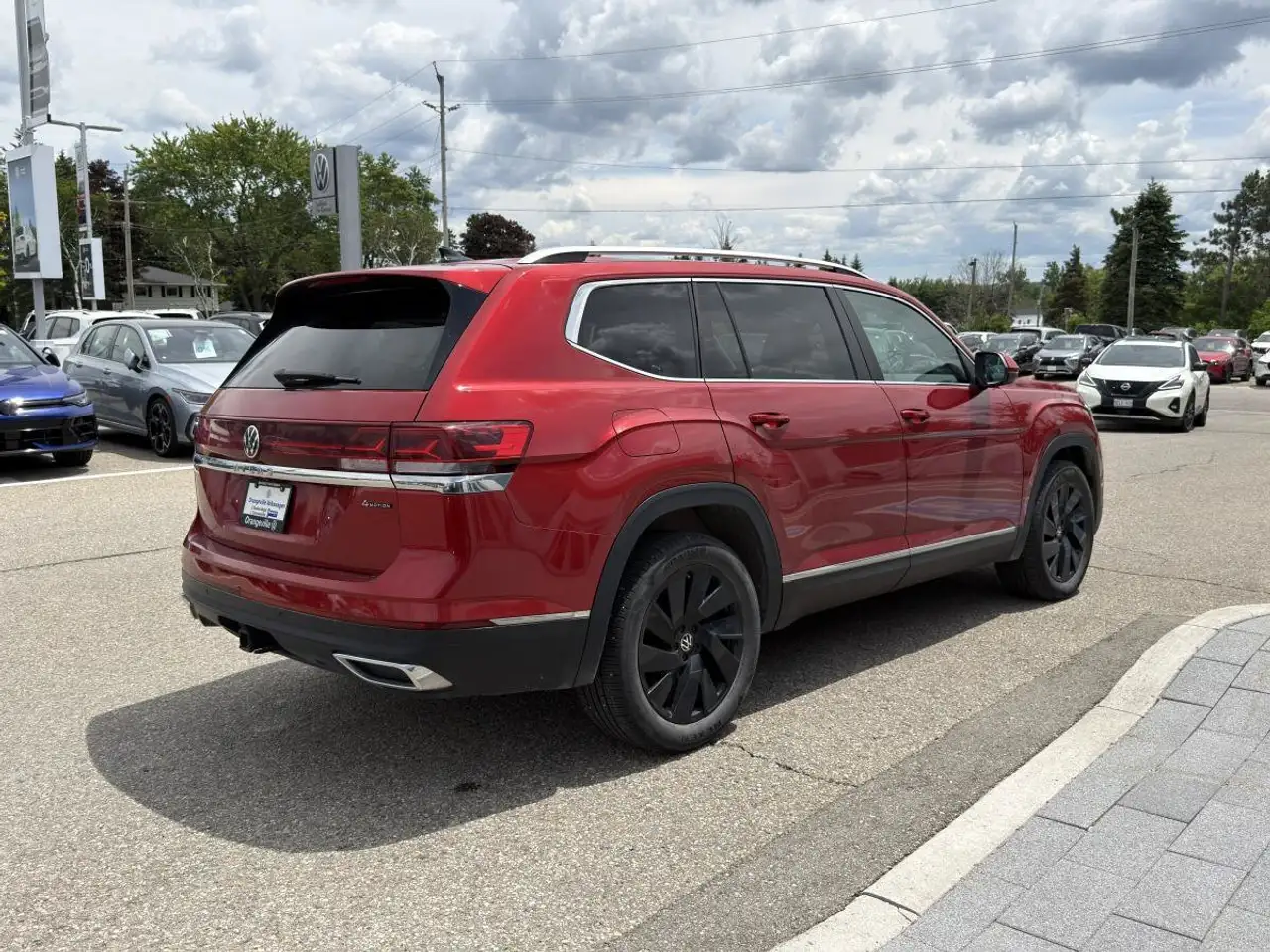 Volkswagen Atlas снимка Volkswagen Atlas