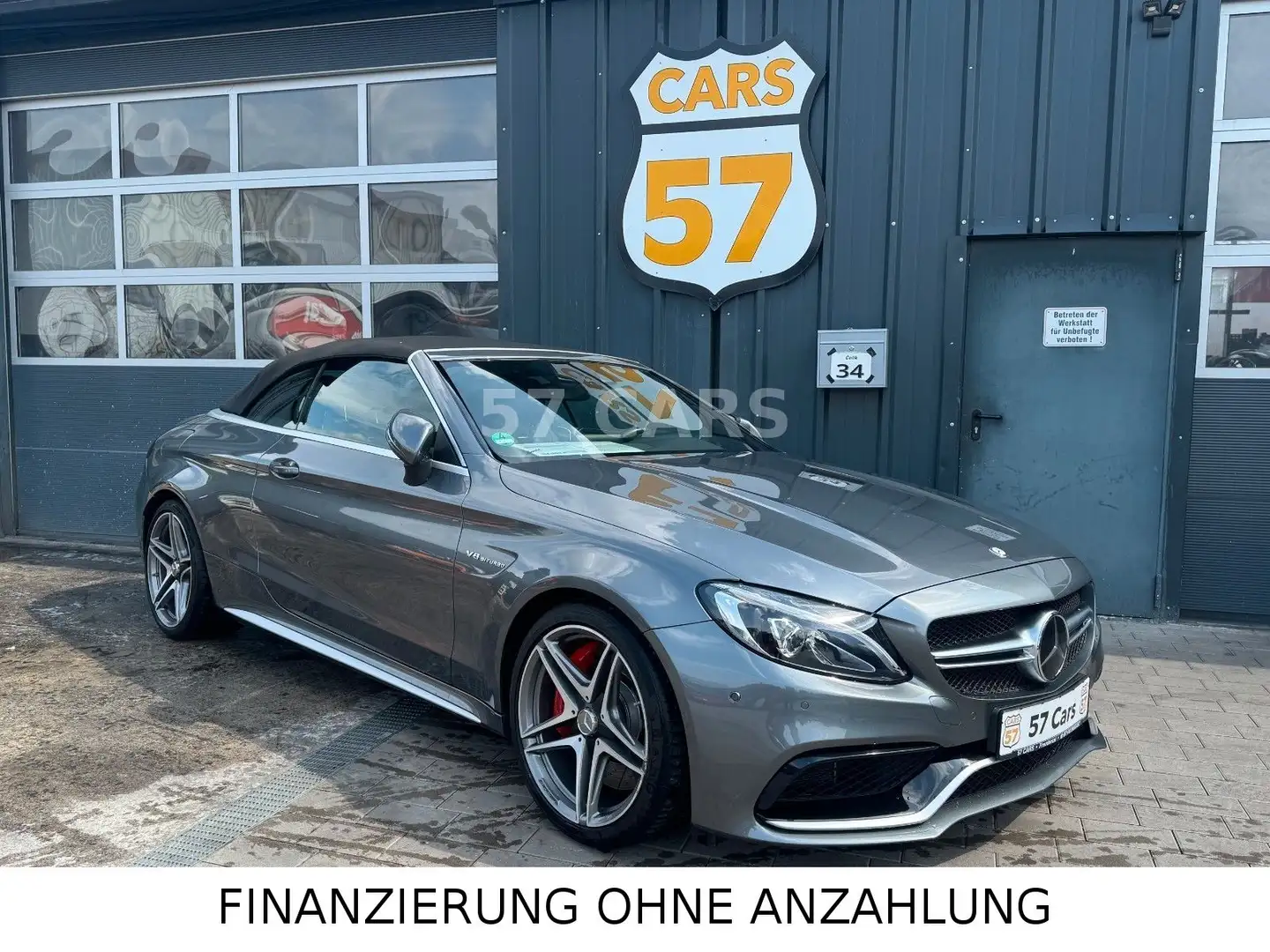 Mercedes-Benz C 63 AMG C 63 S AMG Cabrio Performance Burmester Šedá - 1