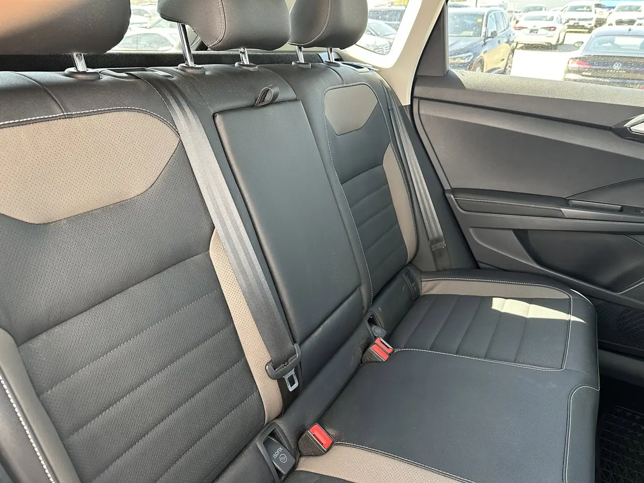 Volkswagen Taos снимка Volkswagen Taos