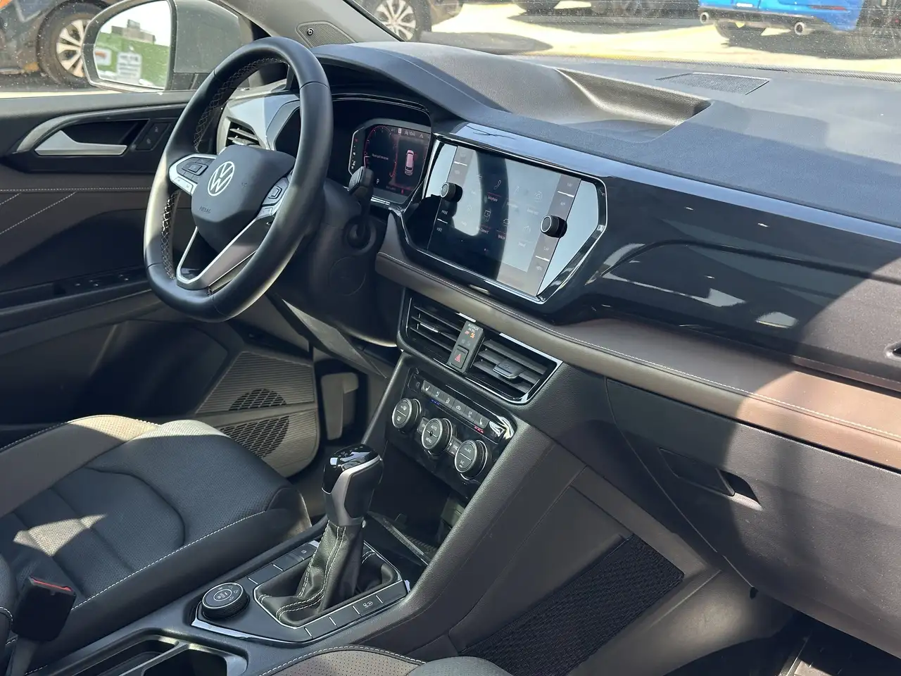 Volkswagen Taos снимка Volkswagen Taos