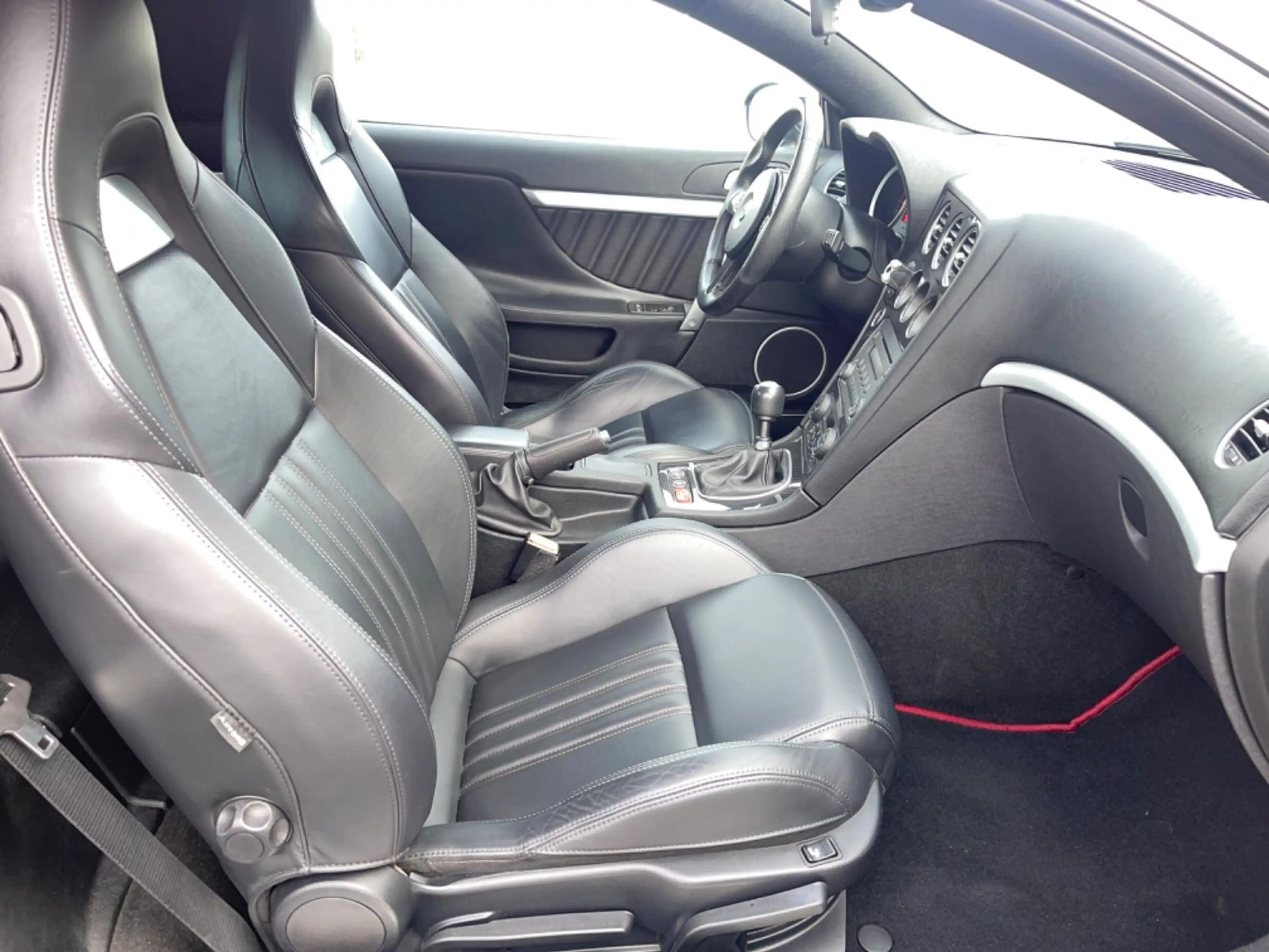 Alfa Romeo Spider 1.8 16V TBi 2HD 19Zoll leder Carbon Ausst — photo 11