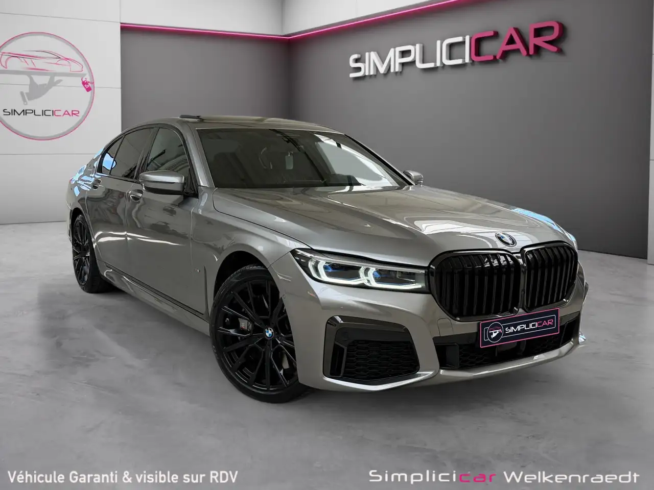 BMW 730