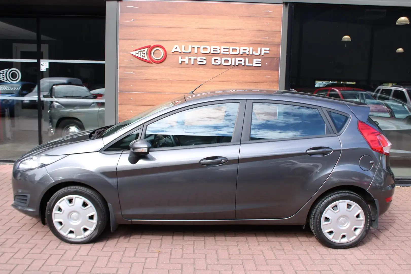Ford Fiesta 1.0 Style Gris - 2
