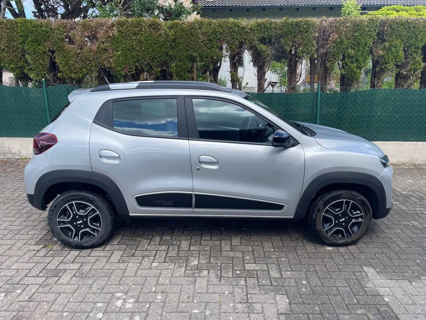 Dacia Spring Spring ESSENTIAL Silber - 2