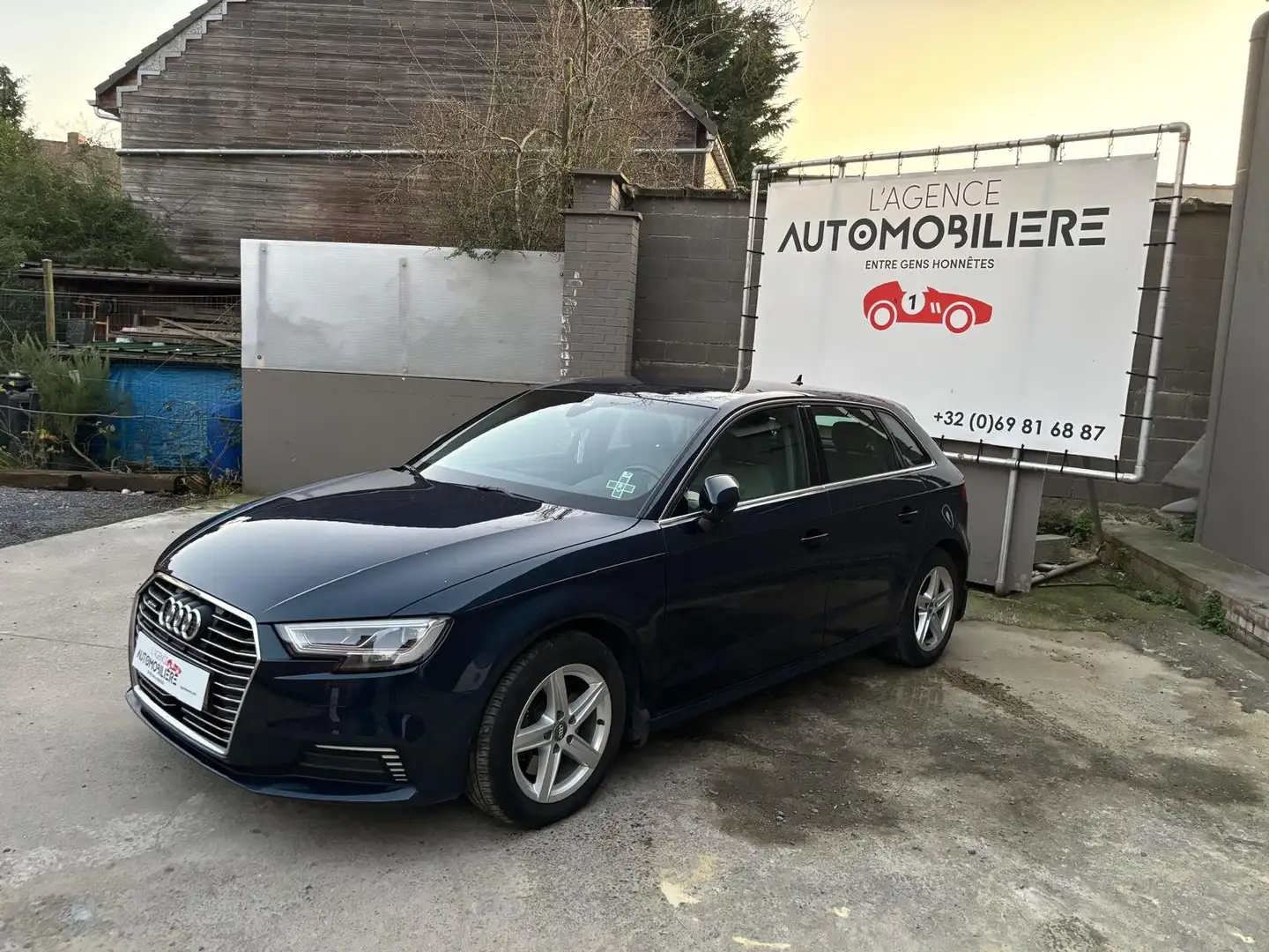 Audi A3 E-Tron Sportback Bleu - 2