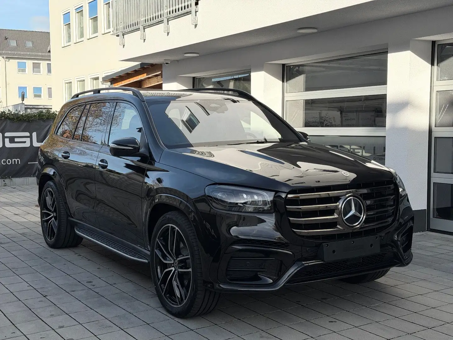 Mercedes-Benz GLS 450 d 4MATIC *NAPPA*PREM-PLUS*23"*AMG*25Prod Schwarz - 1