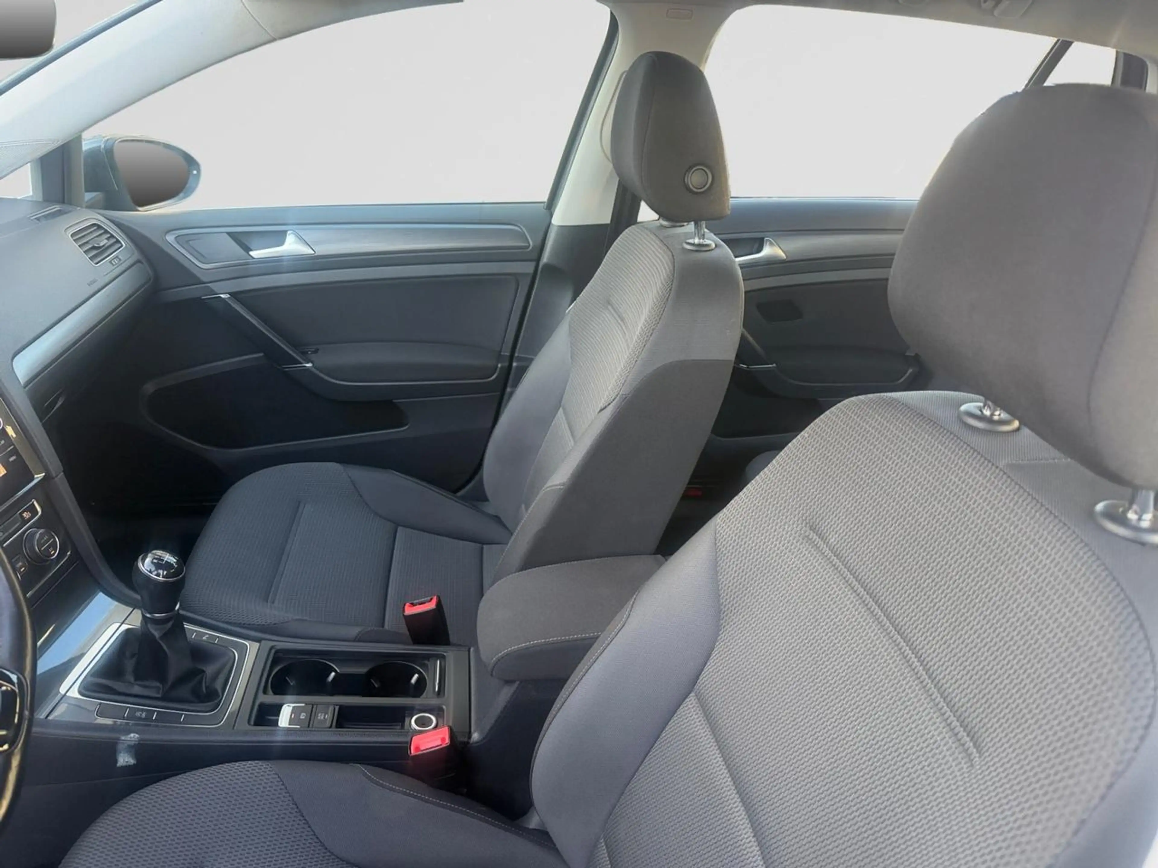 Volkswagen Golf Golf 1.4 TSI BMT Comfortline — photo 9