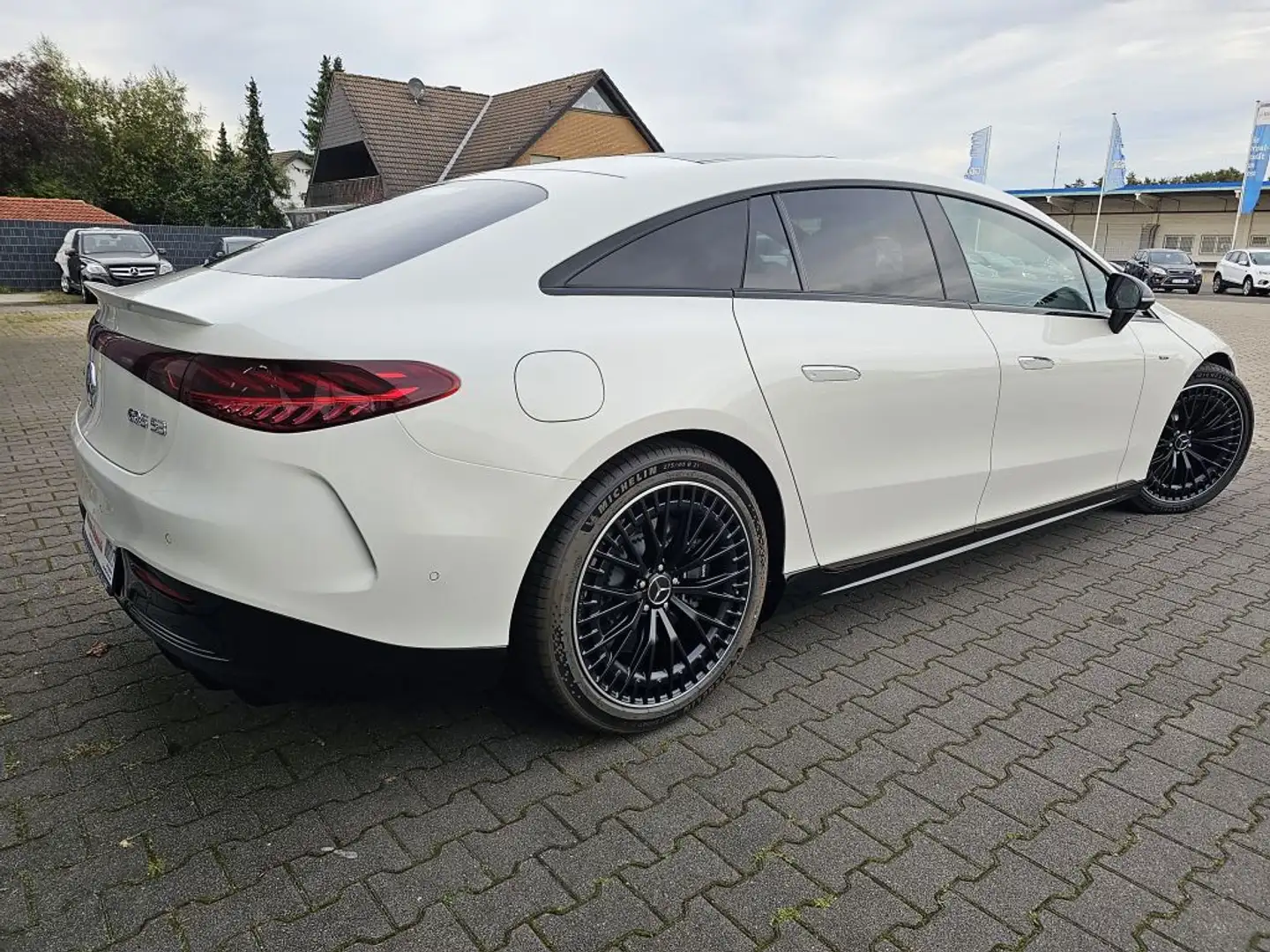 Mercedes-Benz EQS AMG 53 4Matic+ AMG Dynamic Plus Weiß - 2