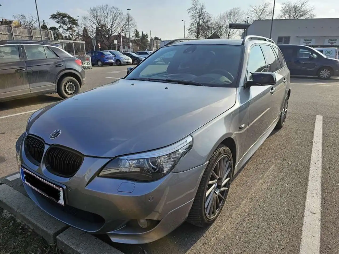 BMW 530 530d Touring Aut. Szürke - 2