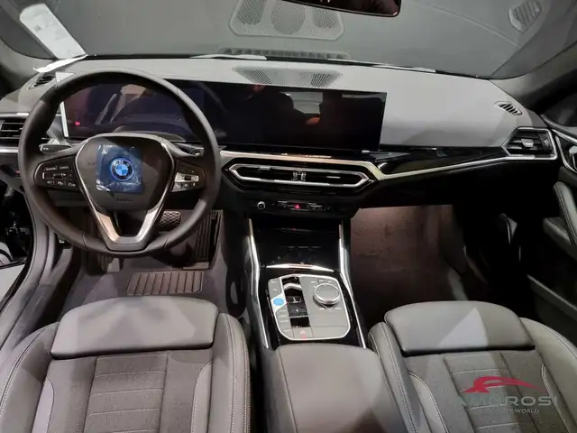 BMW I4 view 8