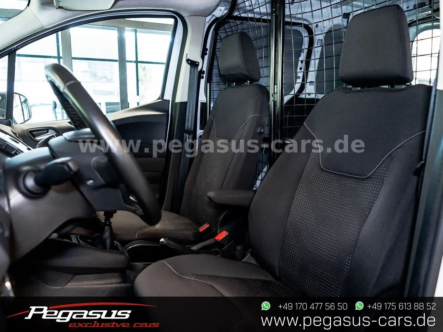 Ford Transit Courier Trend KLIMA-GLAS*AHK*SCHIEBETÜR Weiß - 2