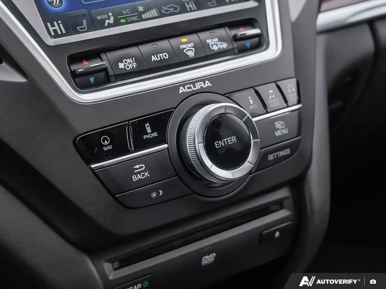 Acura MDX снимка Acura MDX