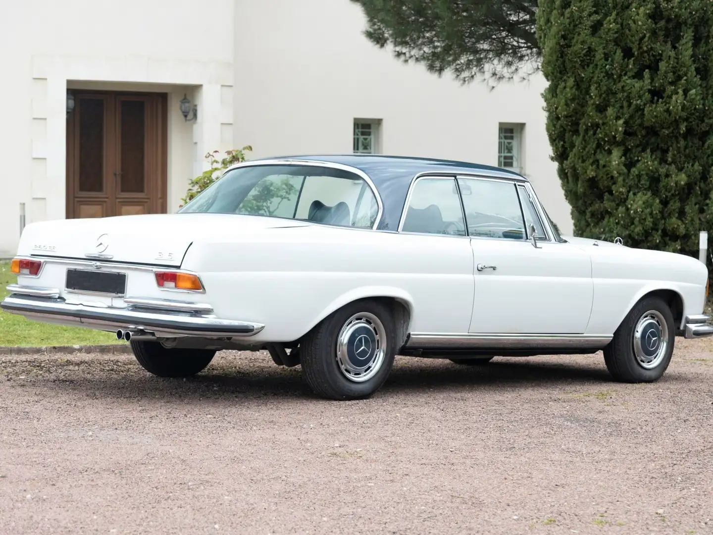 Mercedes-Benz 280 SE 3.5 Coupe con griglia bassa Blanc - 2