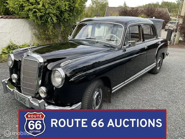 Mercedes-Benz 220 220S