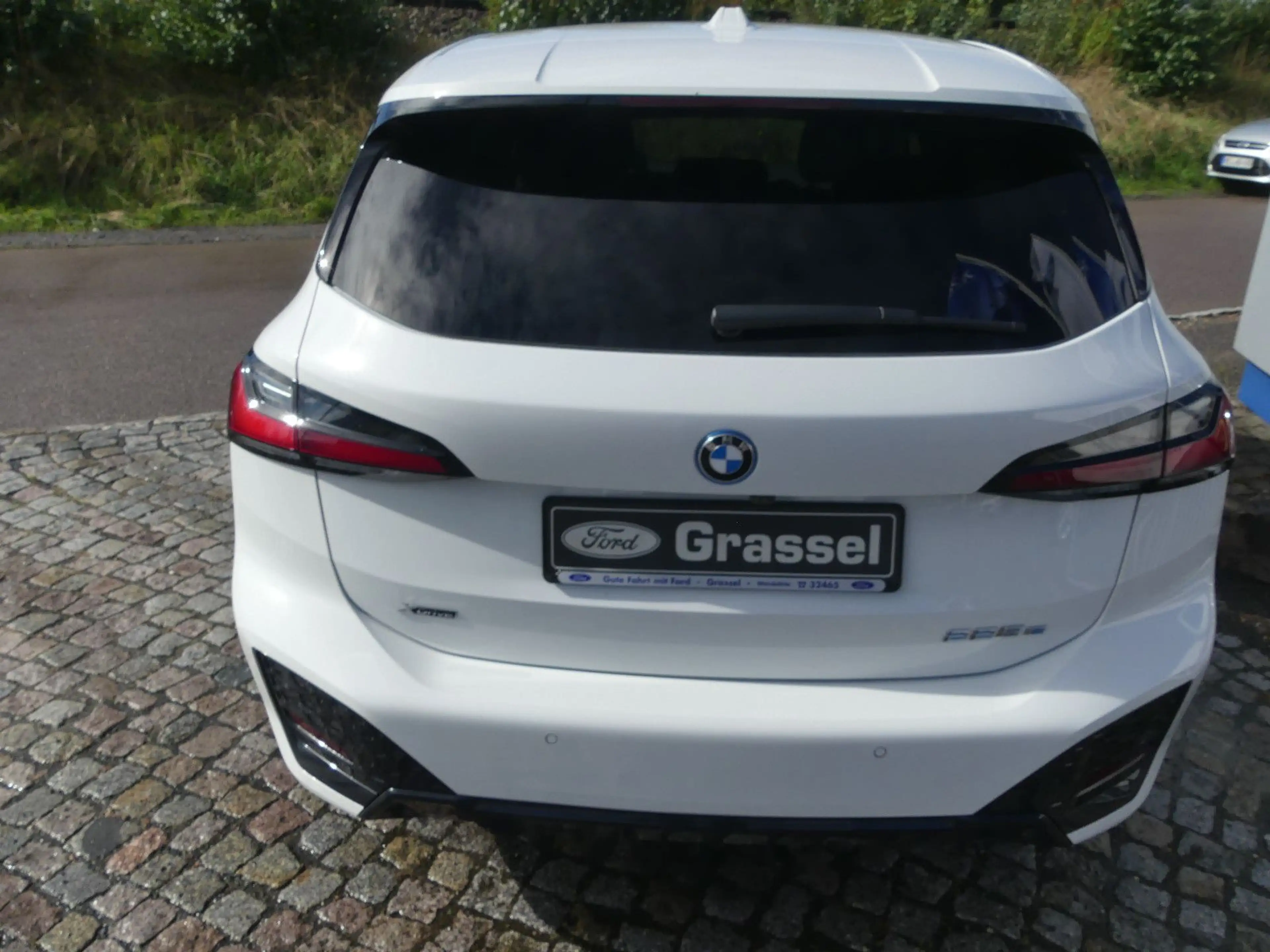 BMW 225 2 Active Tourer 225 e xDrive M Sport — photo 7