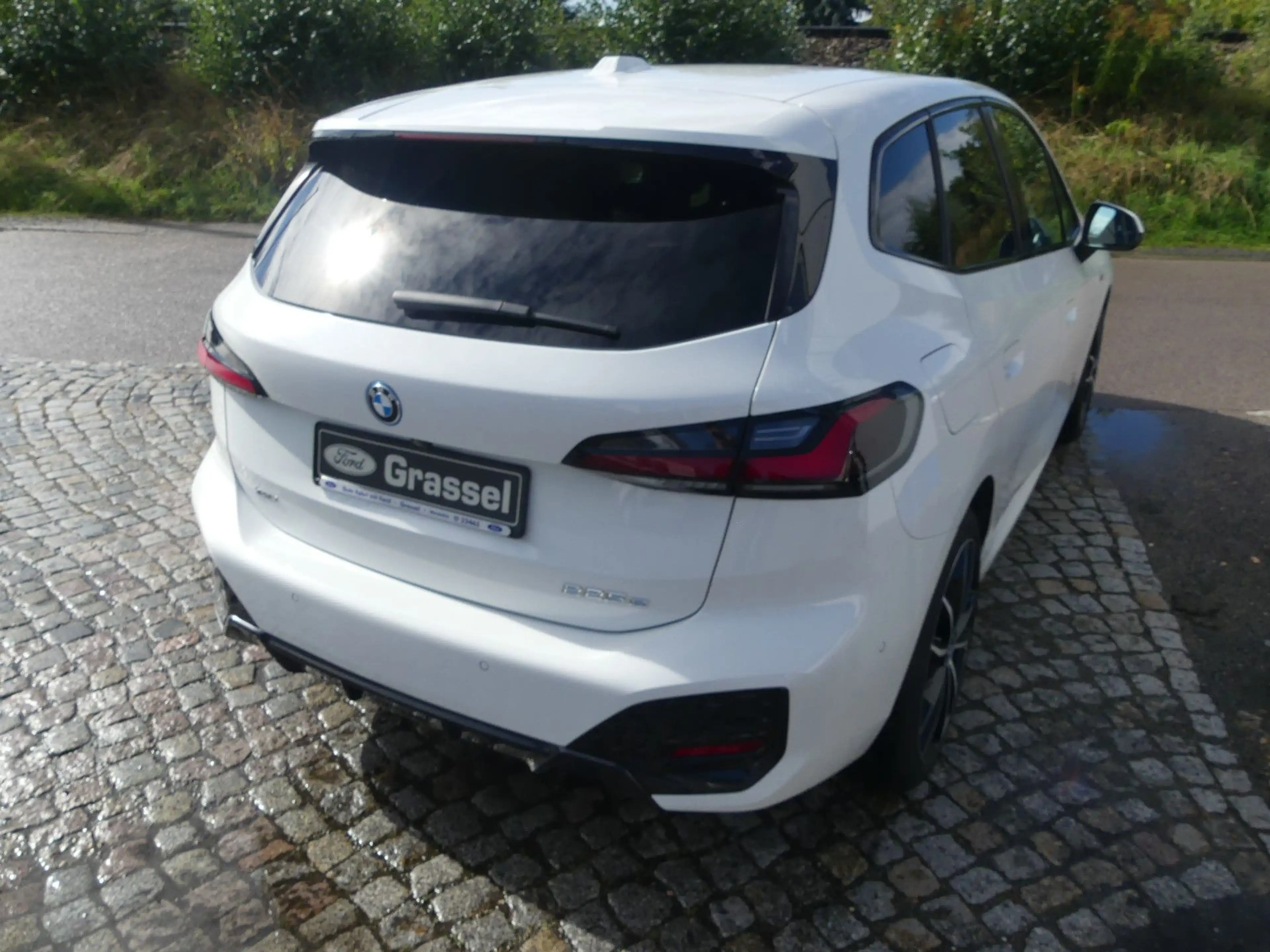 BMW 225 2 Active Tourer 225 e xDrive M Sport — photo 6