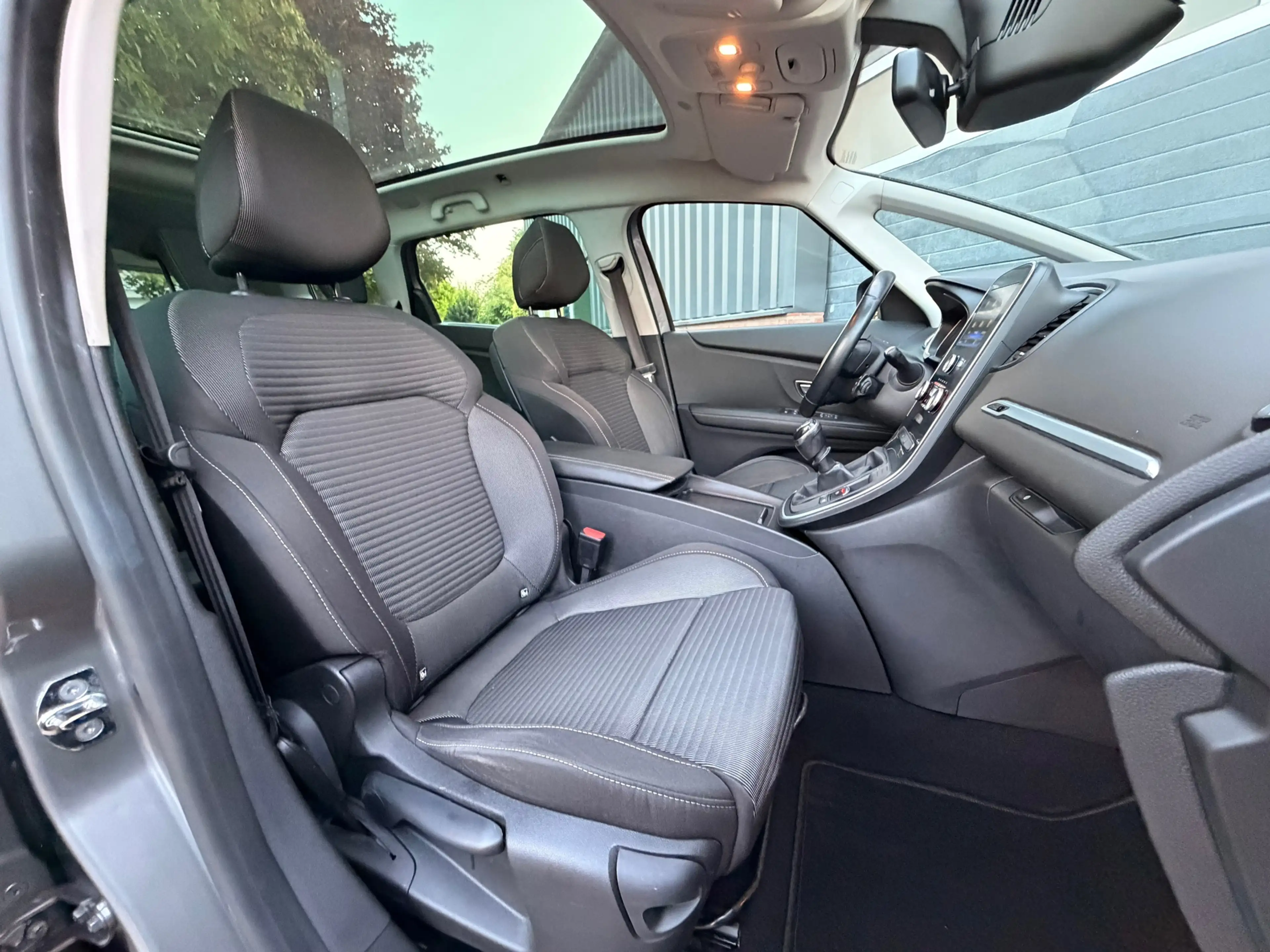 Renault Grand Scenic 1.2 TCe 132PK Zen Panoramadak Cruisecontrol Naviga — photo 21