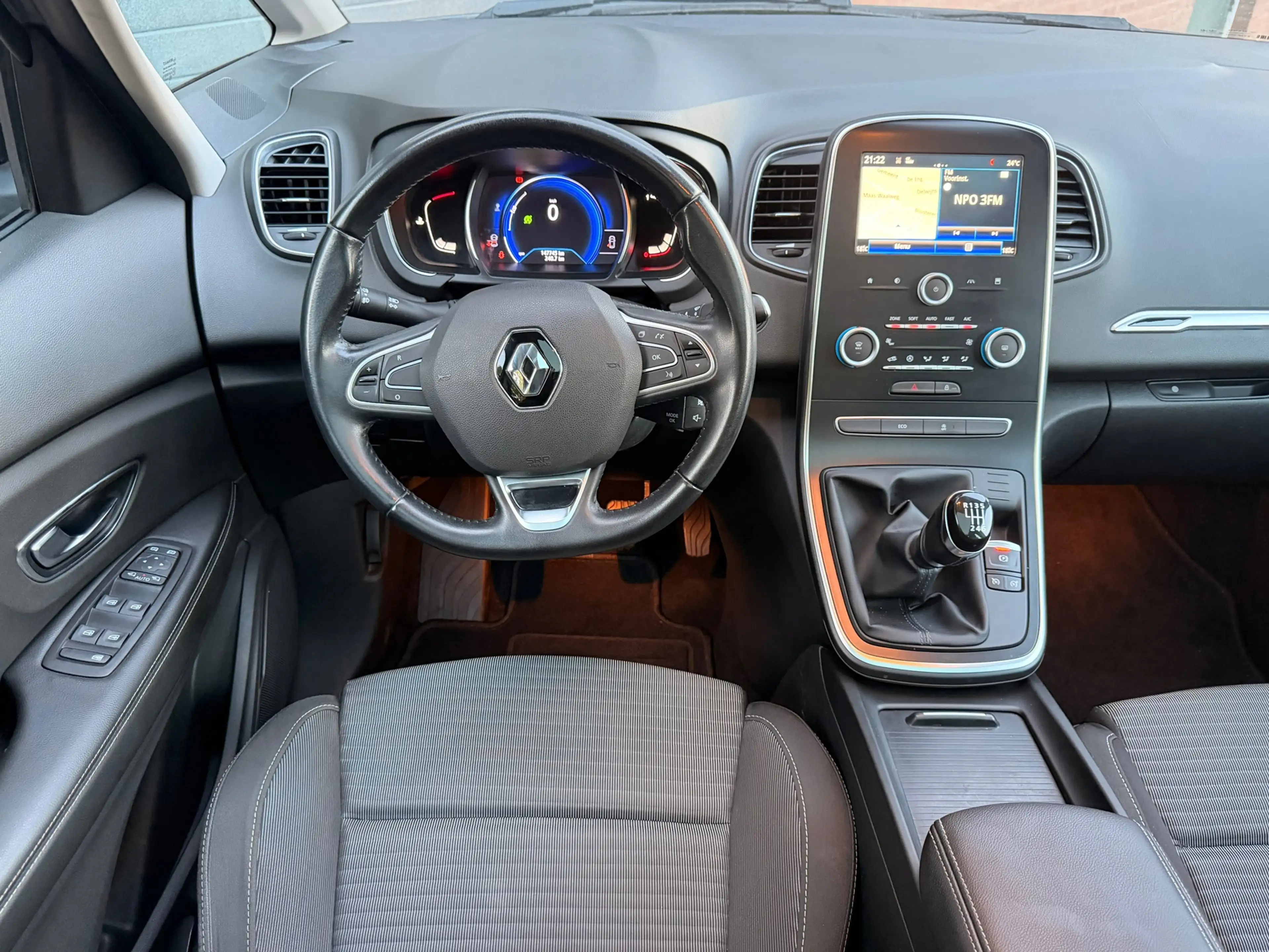 Renault Grand Scenic 1.2 TCe 132PK Zen Panoramadak Cruisecontrol Naviga — photo 10