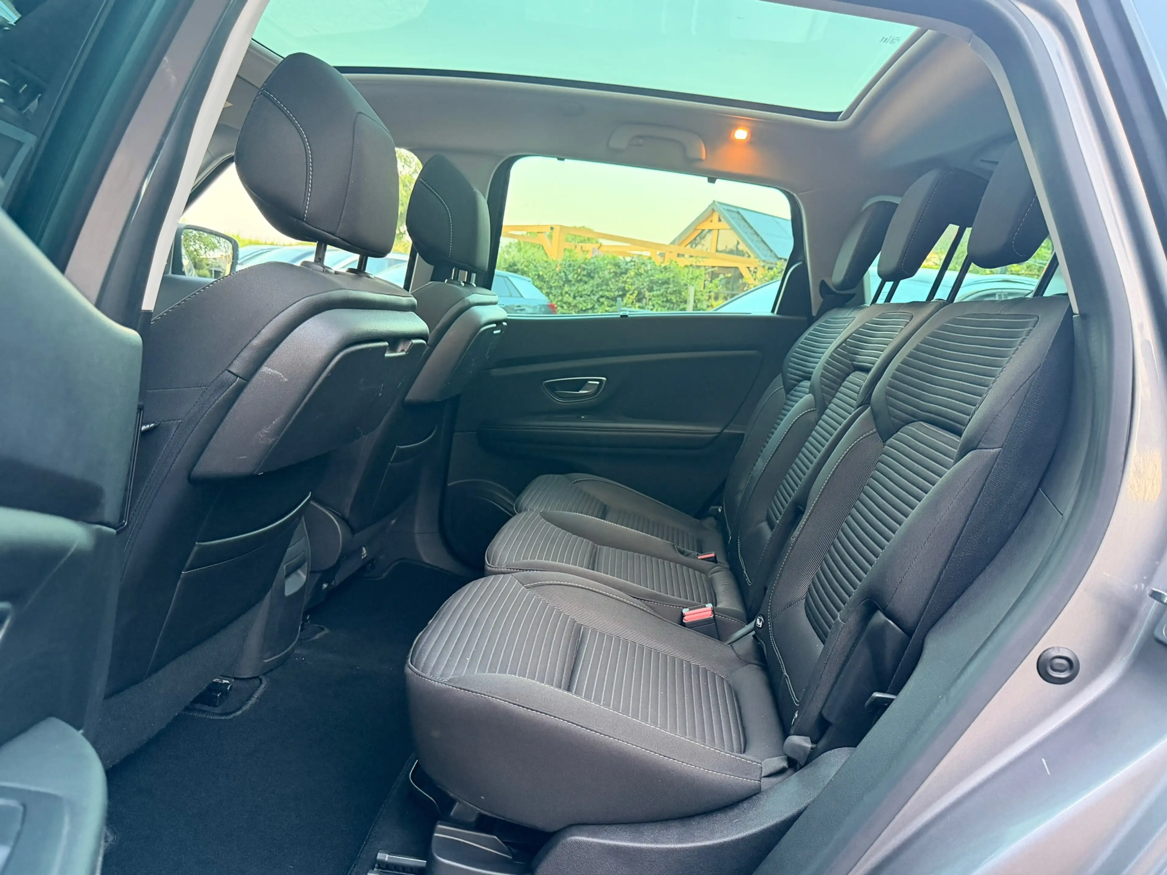 Renault Grand Scenic 1.2 TCe 132PK Zen Panoramadak Cruisecontrol Naviga — photo 18