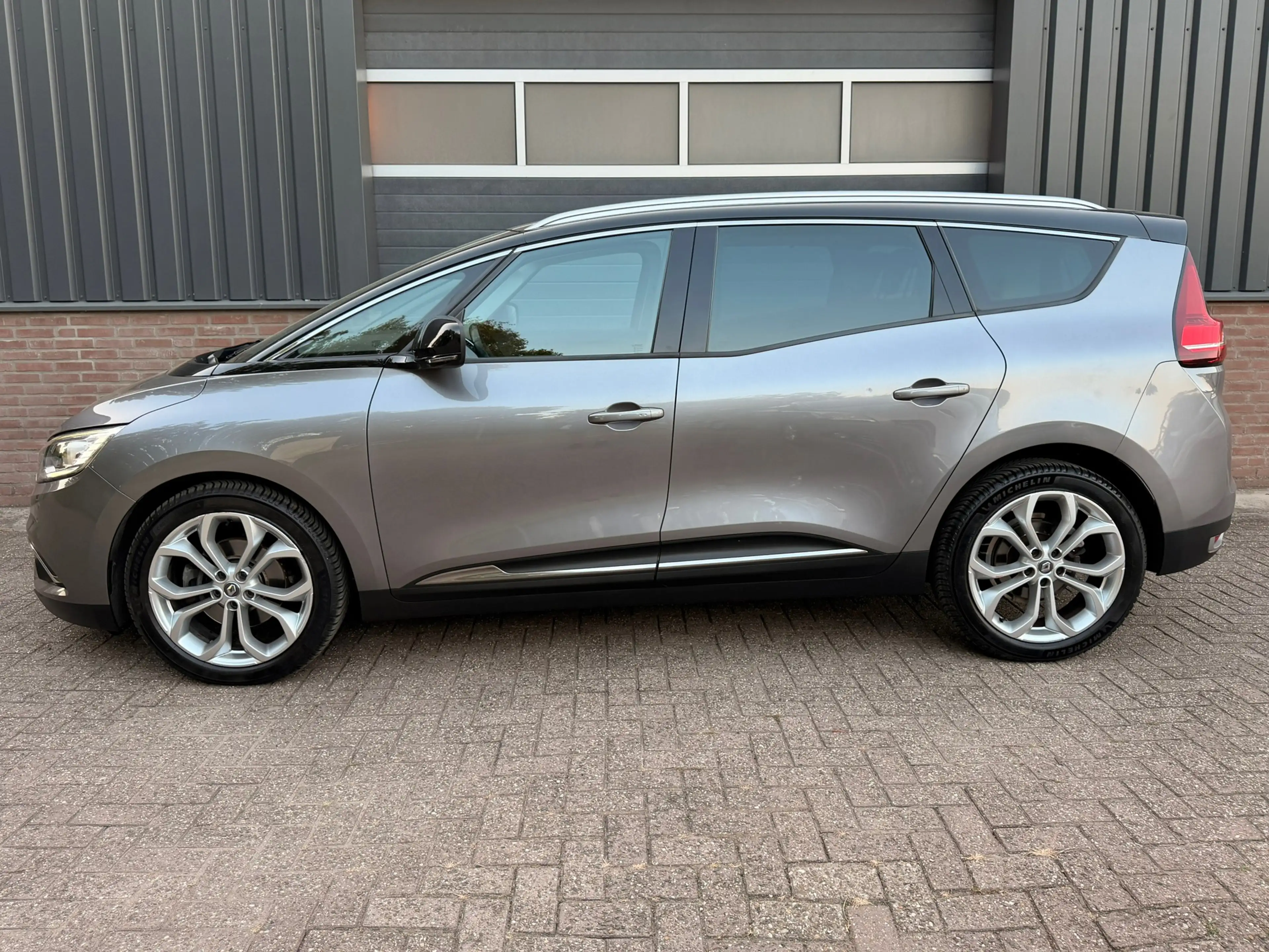 Renault Grand Scenic 1.2 TCe 132PK Zen Panoramadak Cruisecontrol Naviga — photo 2