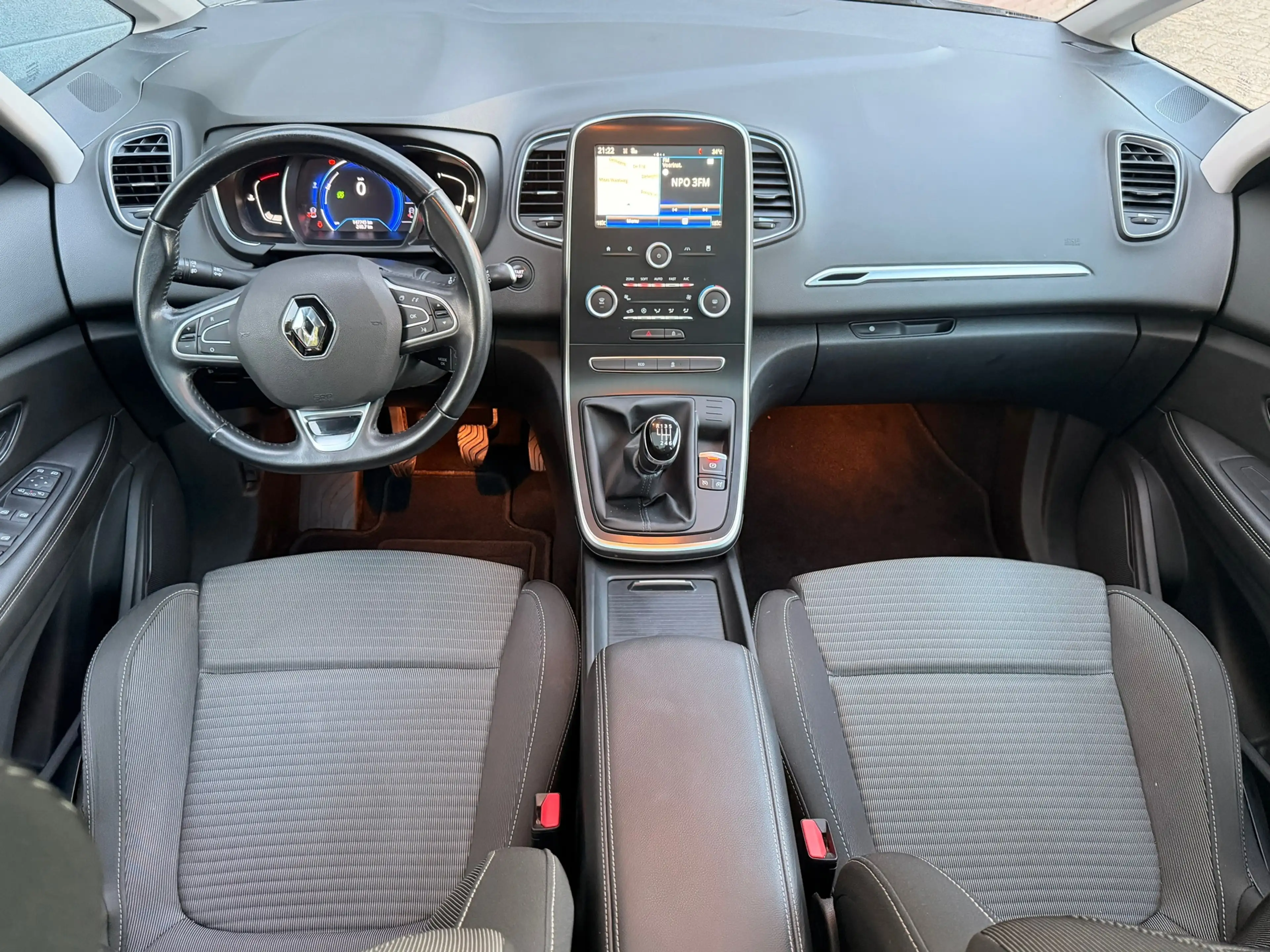 Renault Grand Scenic 1.2 TCe 132PK Zen Panoramadak Cruisecontrol Naviga — photo 6