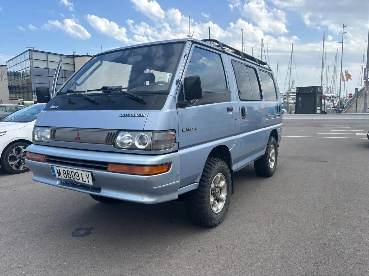 Mitsubishi L300 Delica 4wd 2.5 Turbo diesel 4x4, foto 3