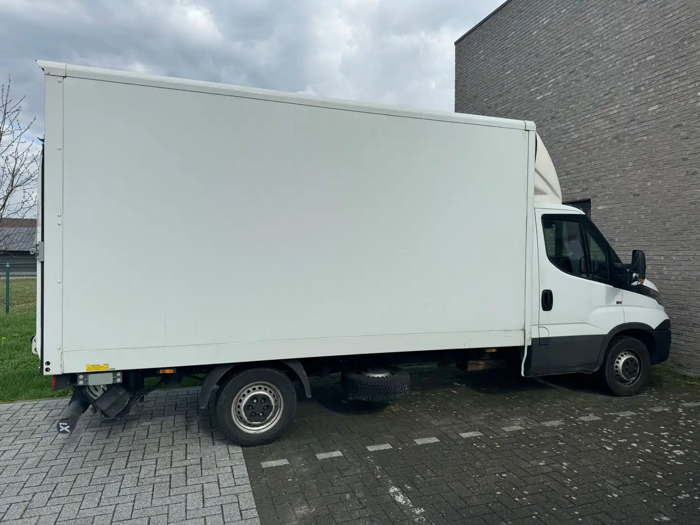 Iveco Daily 35 S 16 D Wit - 1