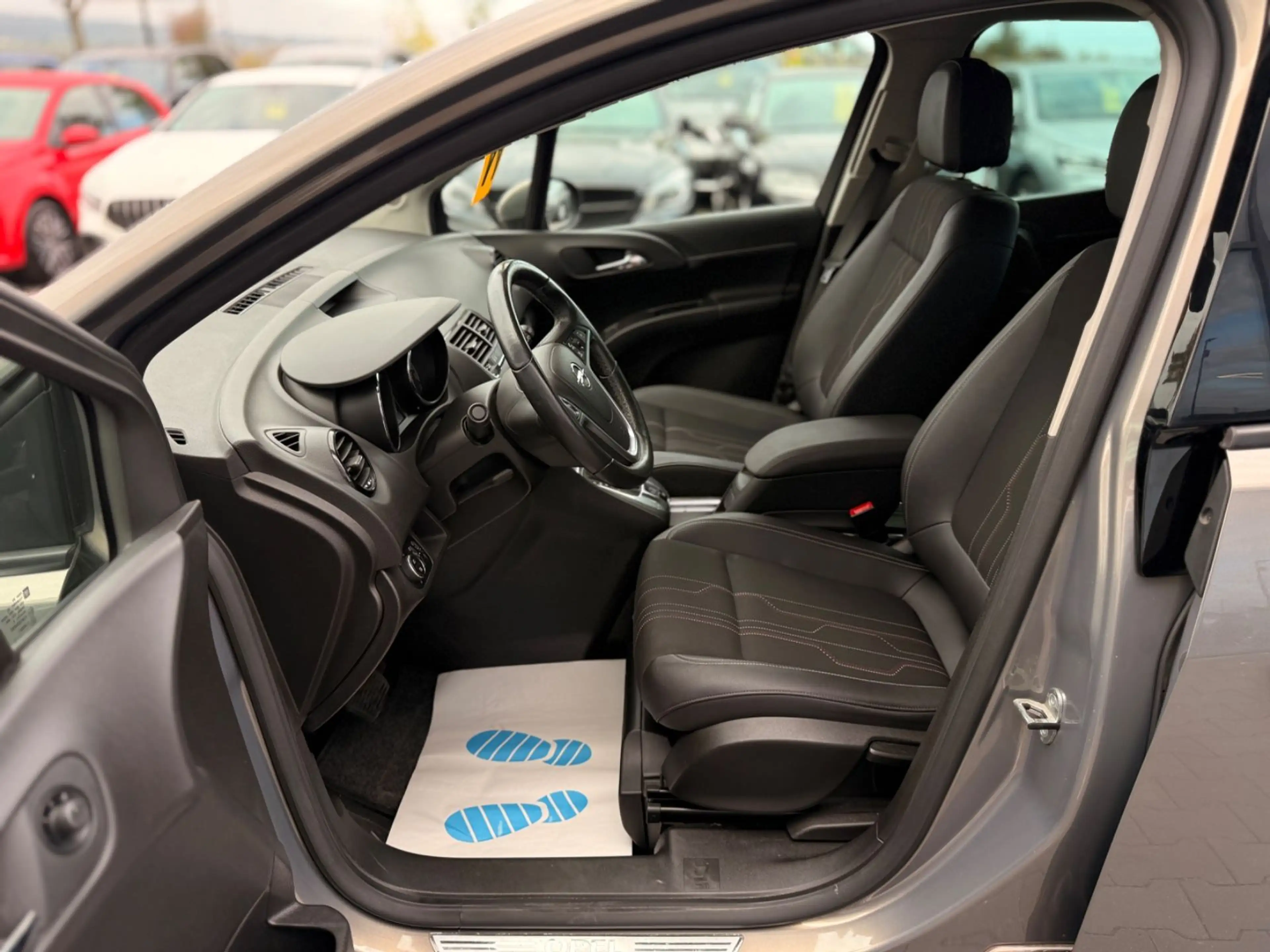 Opel Meriva B 150 Jahre Opel 1.4 T Aut Klimaaut SHZ — photo 6