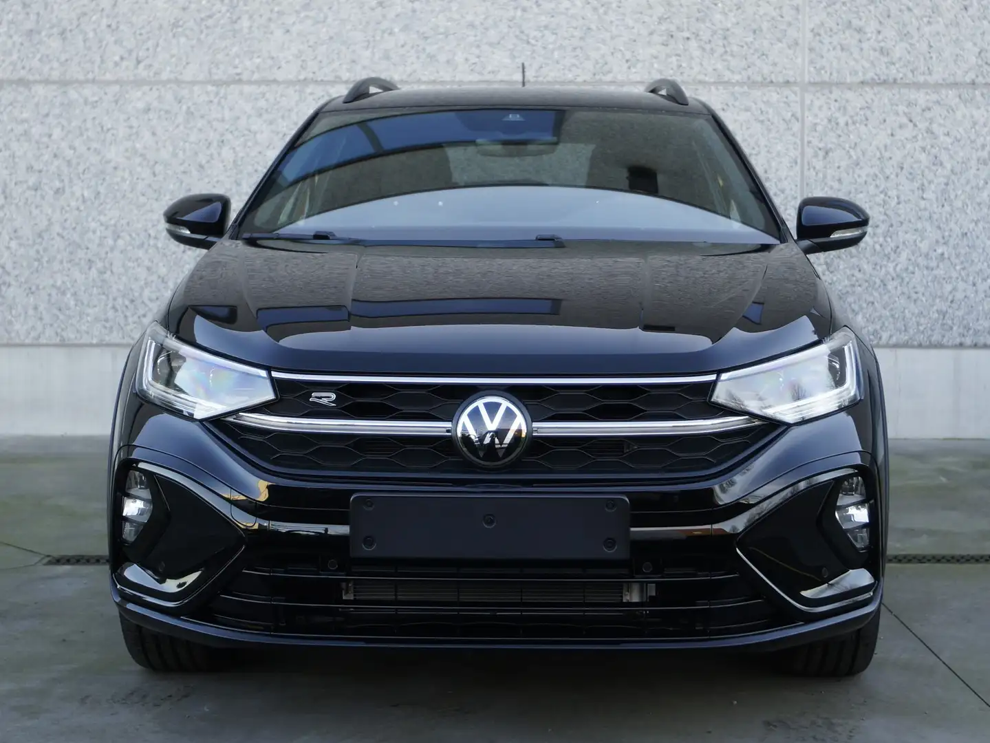 Volkswagen Taigo 1.0 TSI R-Line OPF DSG Zwart - 2
