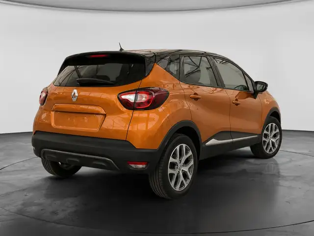 Renault Captur view 2