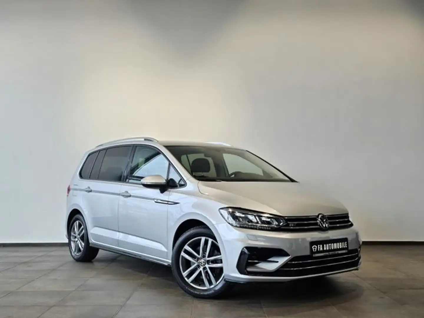 Volkswagen Touran R Line 7 Sitzer Led Sandheizung Kamera Argento - 2