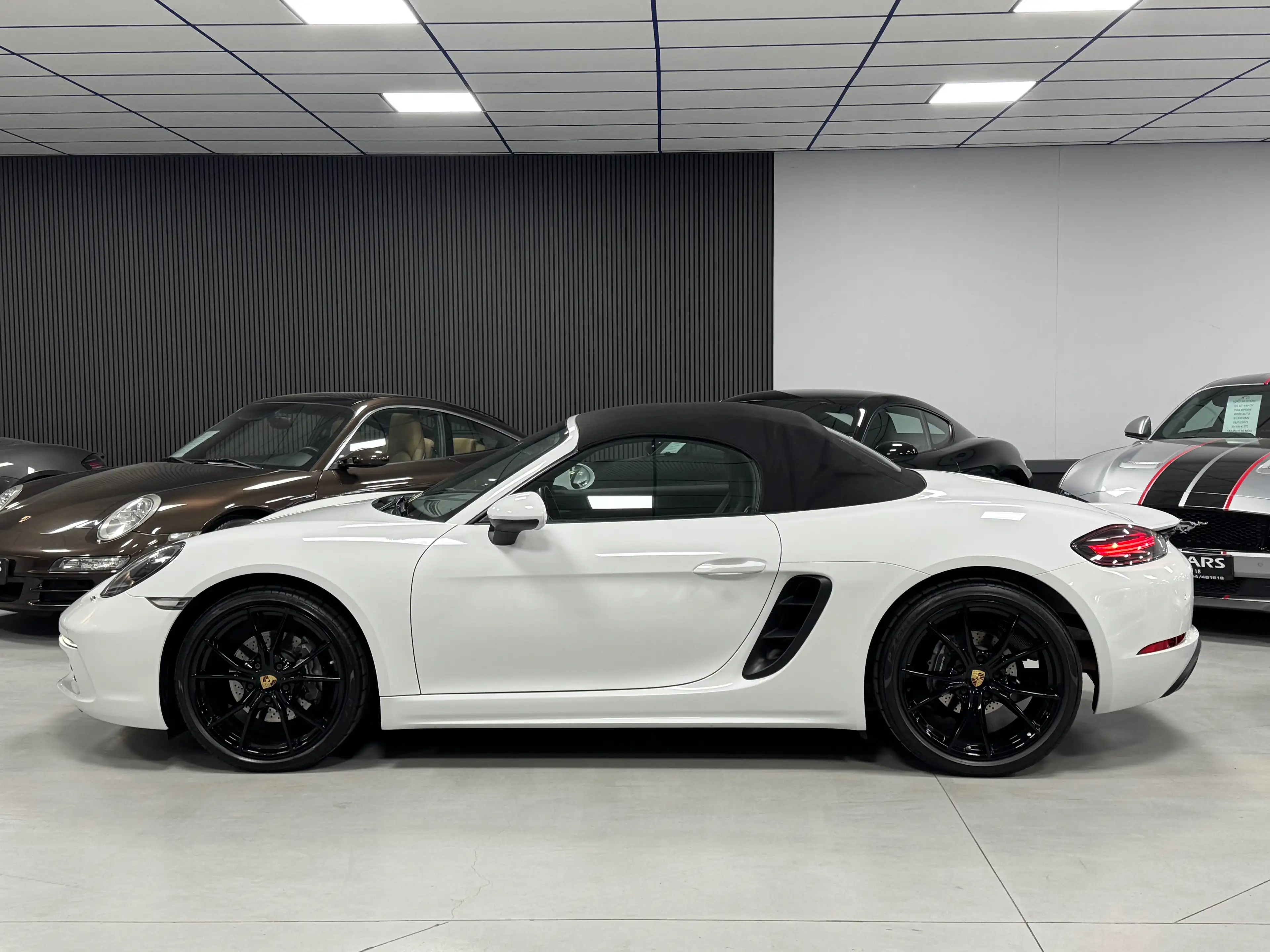 Porsche 718 Boxster 2.0 Turbo Cuir Clim Gps Xenon Ja 20 — photo 5