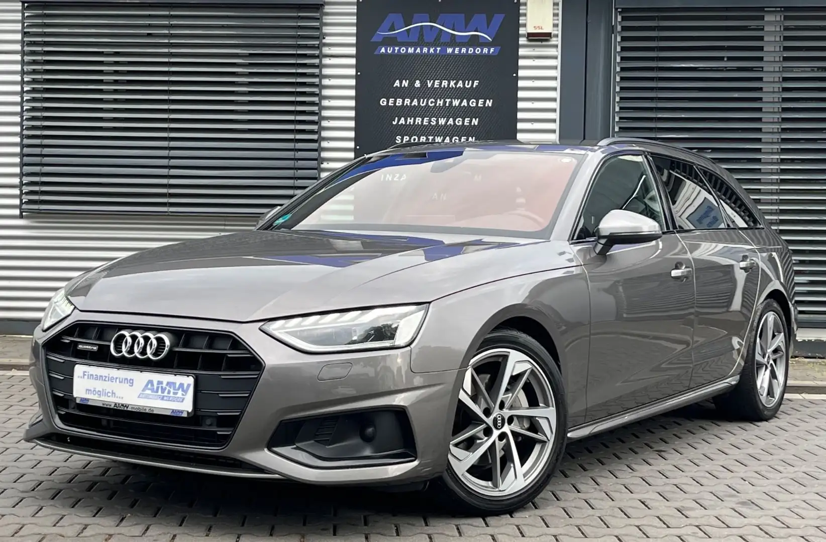 Audi A4 Avant 40 TDI Quattro *Advanced*LED*AHK*MASSAG Gris - 2