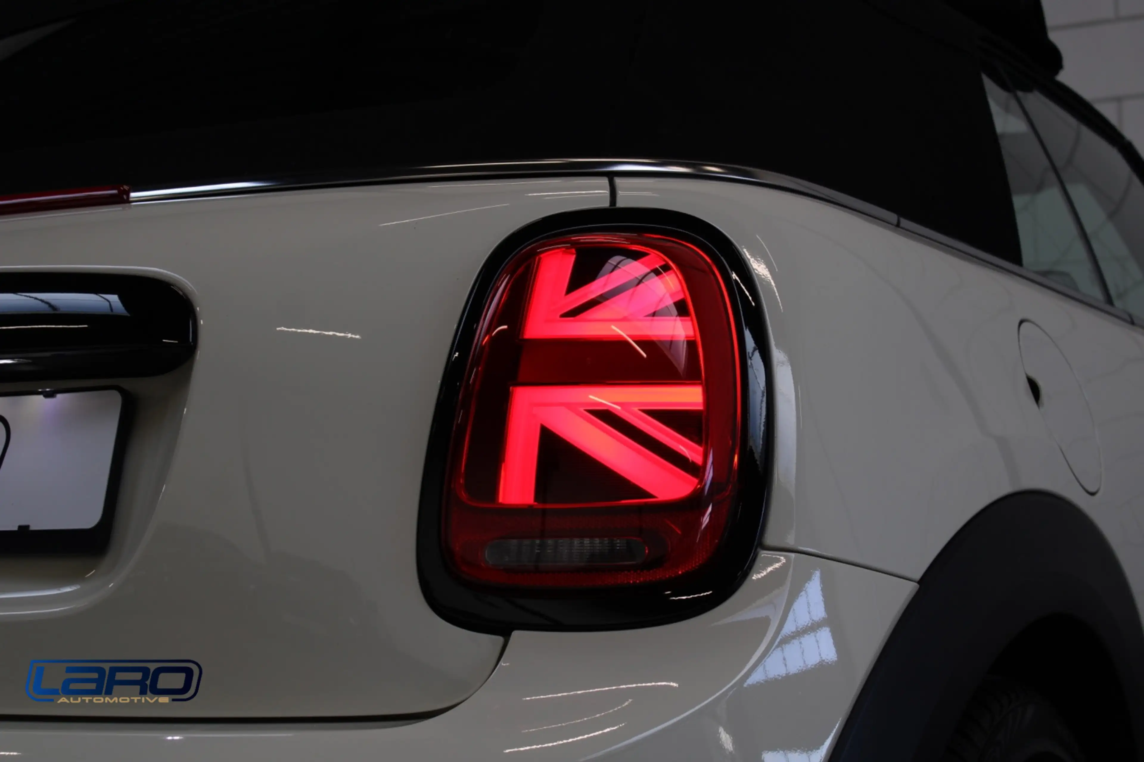 MINI Cooper Cabrio 1.5 136 pk Aut. | JCW H&K LED CarPlay Cruise Clima — photo 27