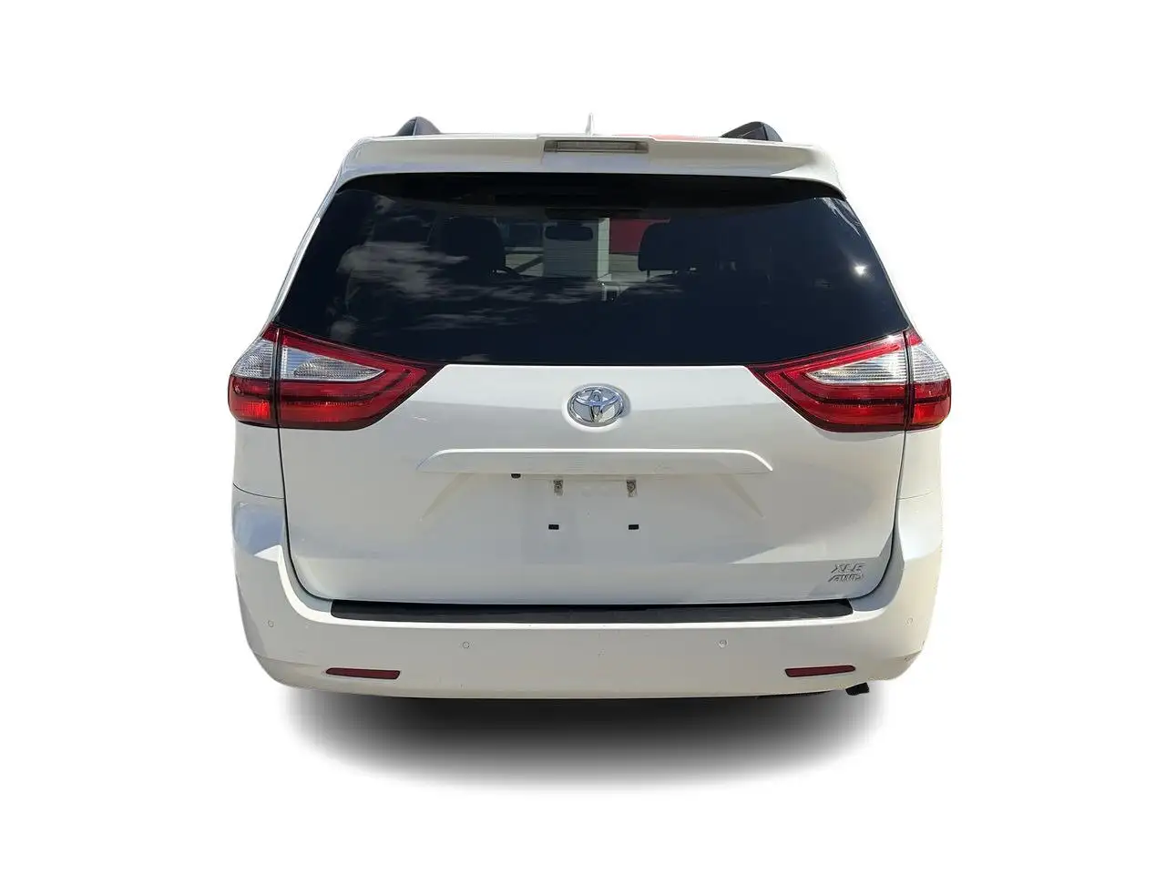 Toyota Sienna снимка Toyota Sienna