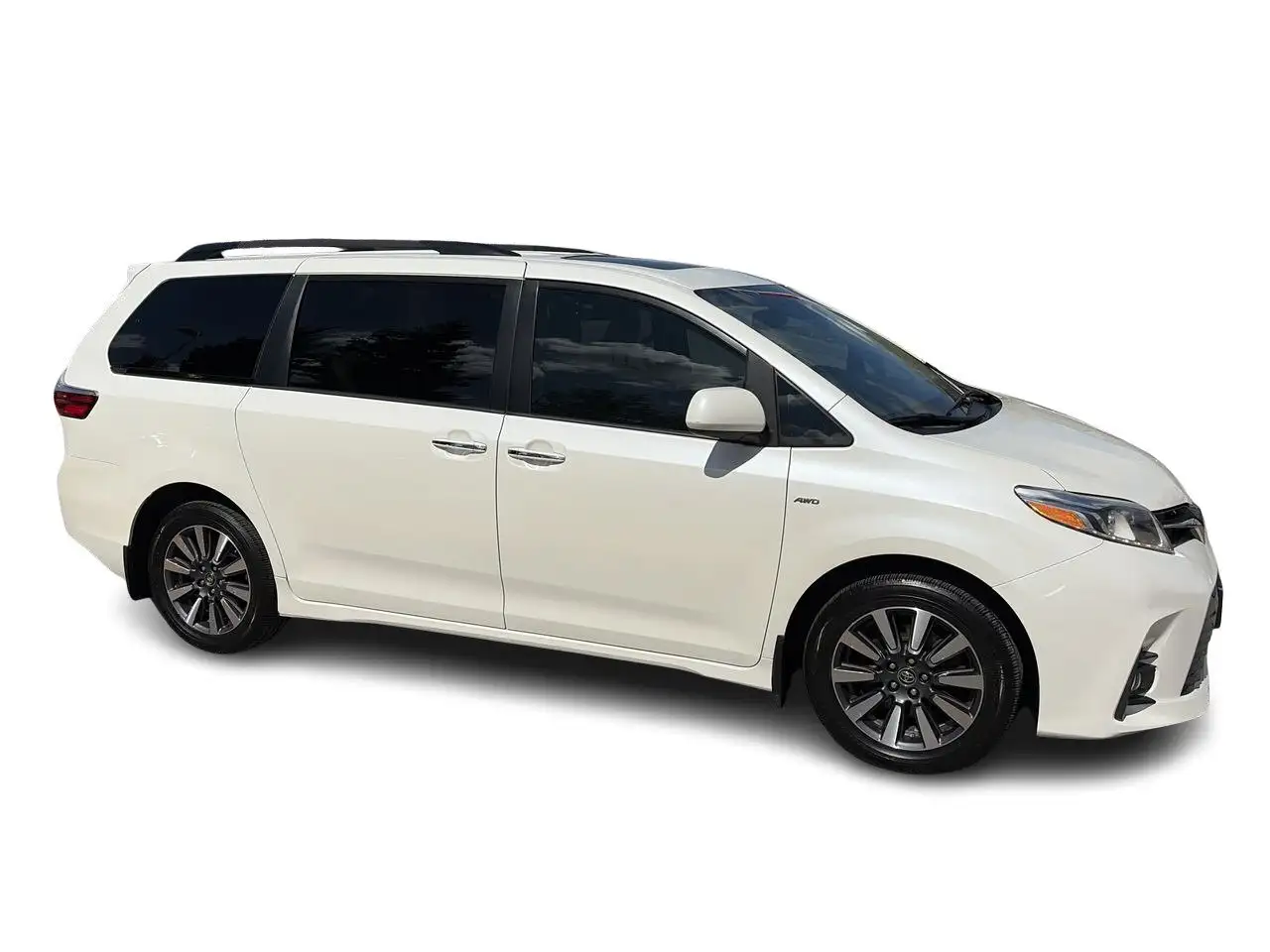 Toyota Sienna снимка Toyota Sienna