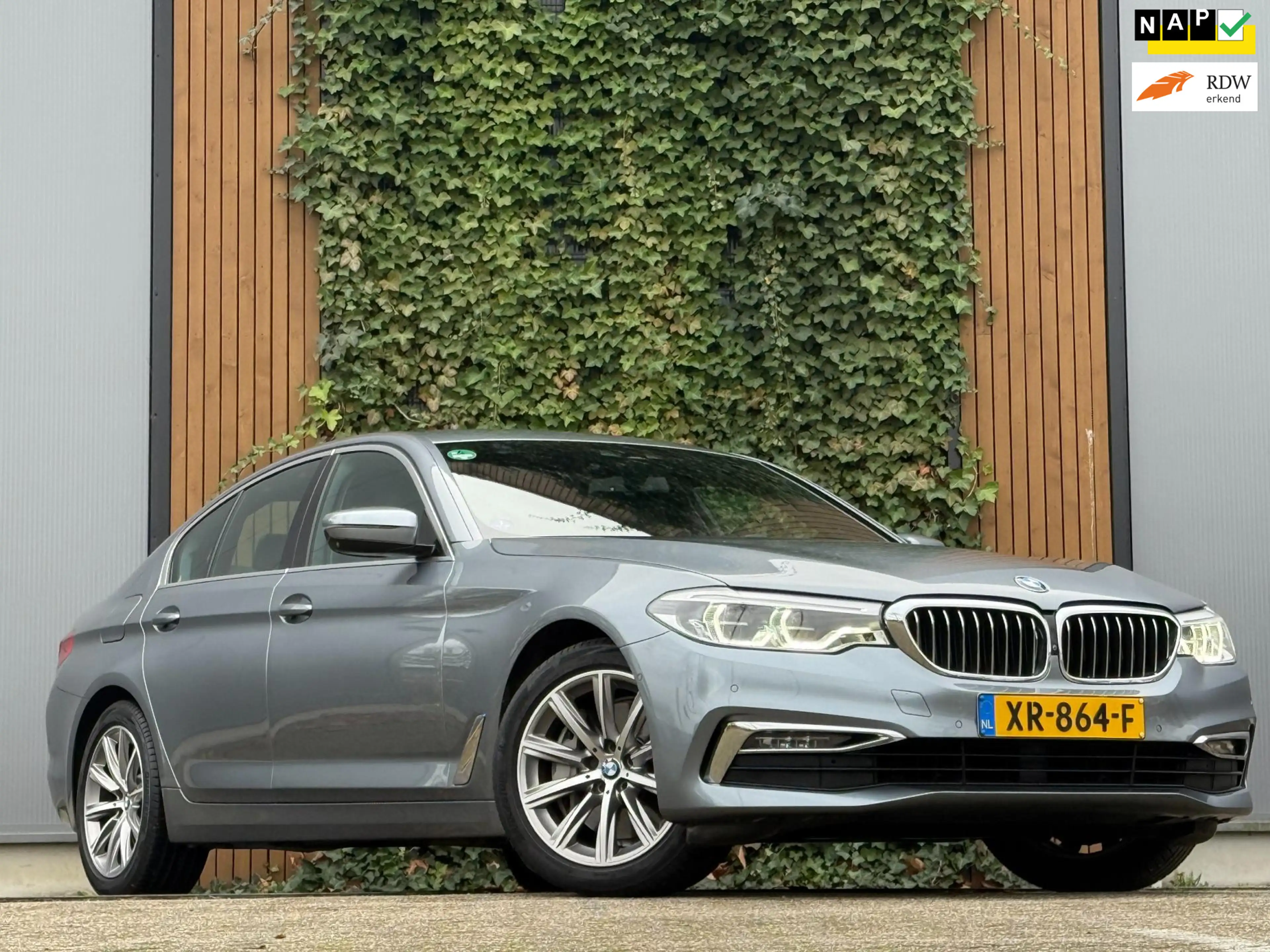 BMW 540 5-serie 540i High Executive Edition|340PK|LEDER|36