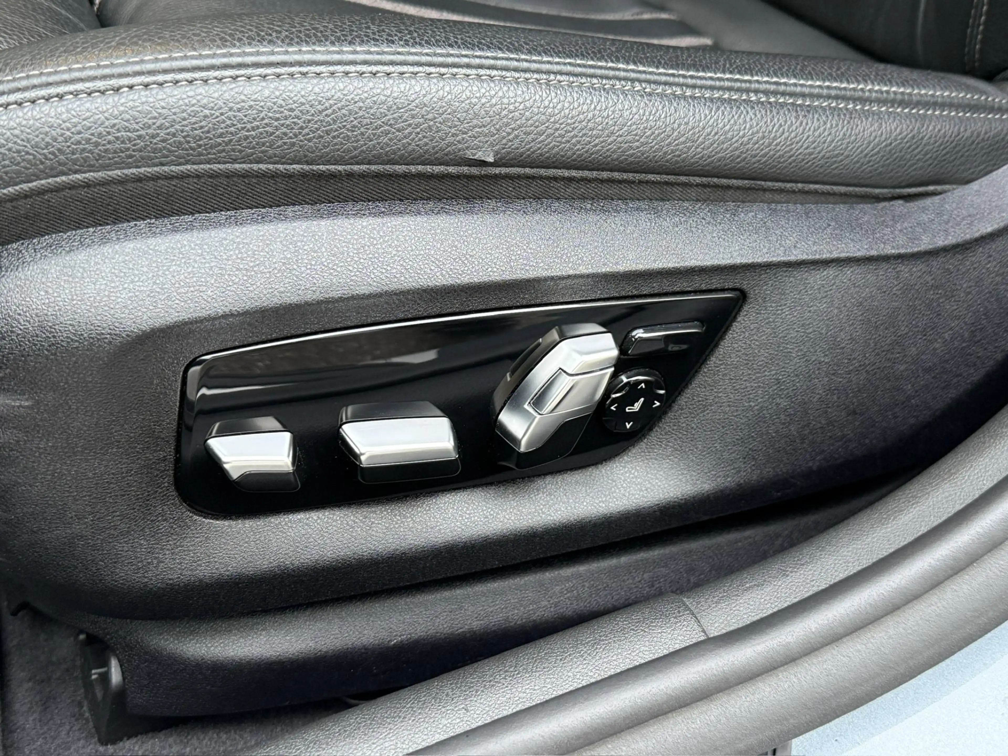 BMW 540 5-serie 540i High Executive Edition|340PK|LEDER|36 — photo 12
