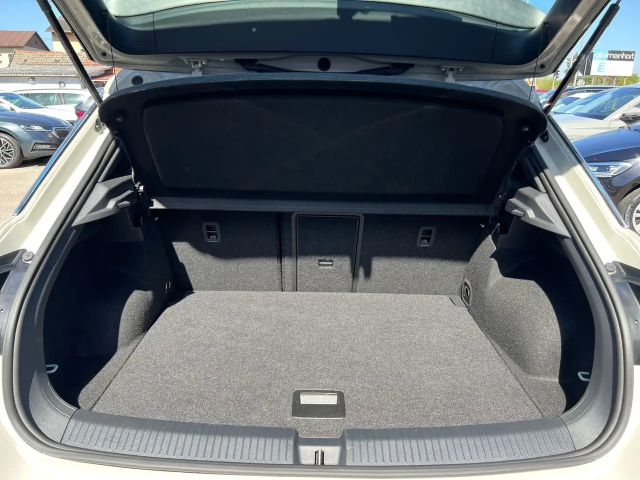 Volkswagen T-Roc 1,0 TSI R-Line, миниатюра 15