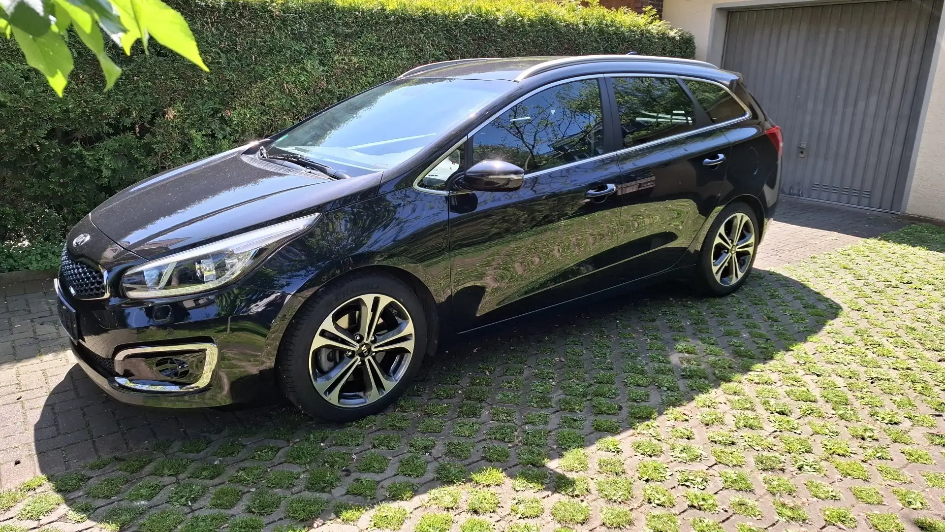 Kia Ceed SW / cee'd SW 1.6 GDI DCT Spirit Benzin/  LPG-Autogas - 1