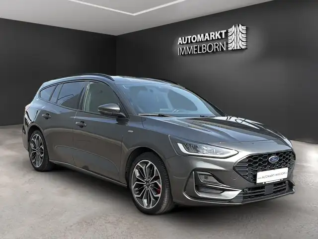 2023 Ford Focus in Grey for sale