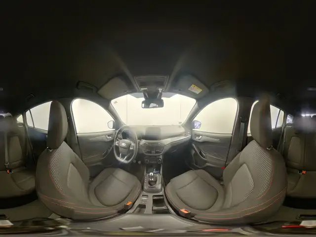 Ford Focus view 13
