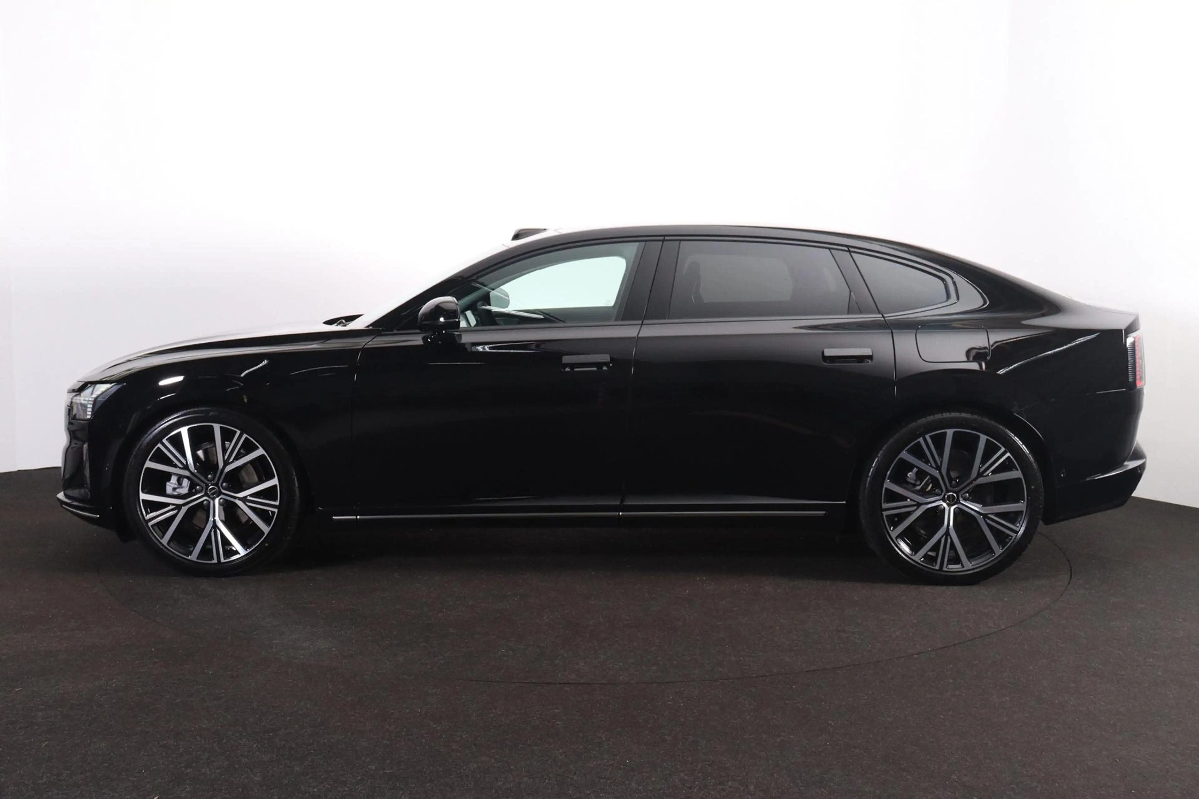Volvo ES90 Single Motor Ext. R. Ultra Launch Edition 92 kWh - — photo 3