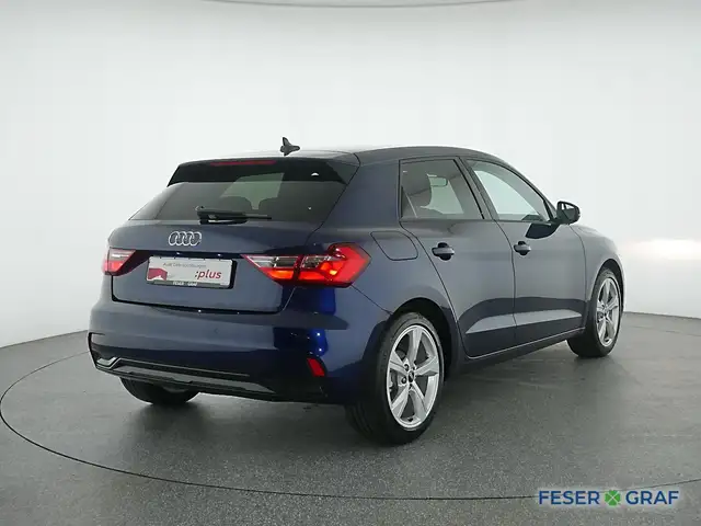 Audi A1 view 4