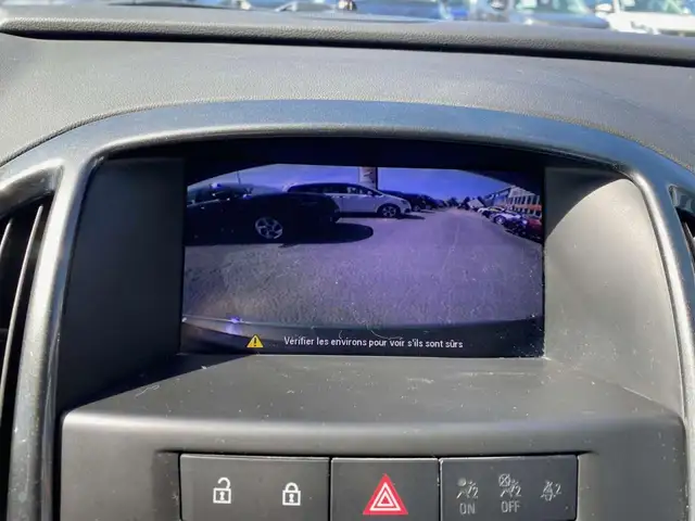 Opel Astra view 12