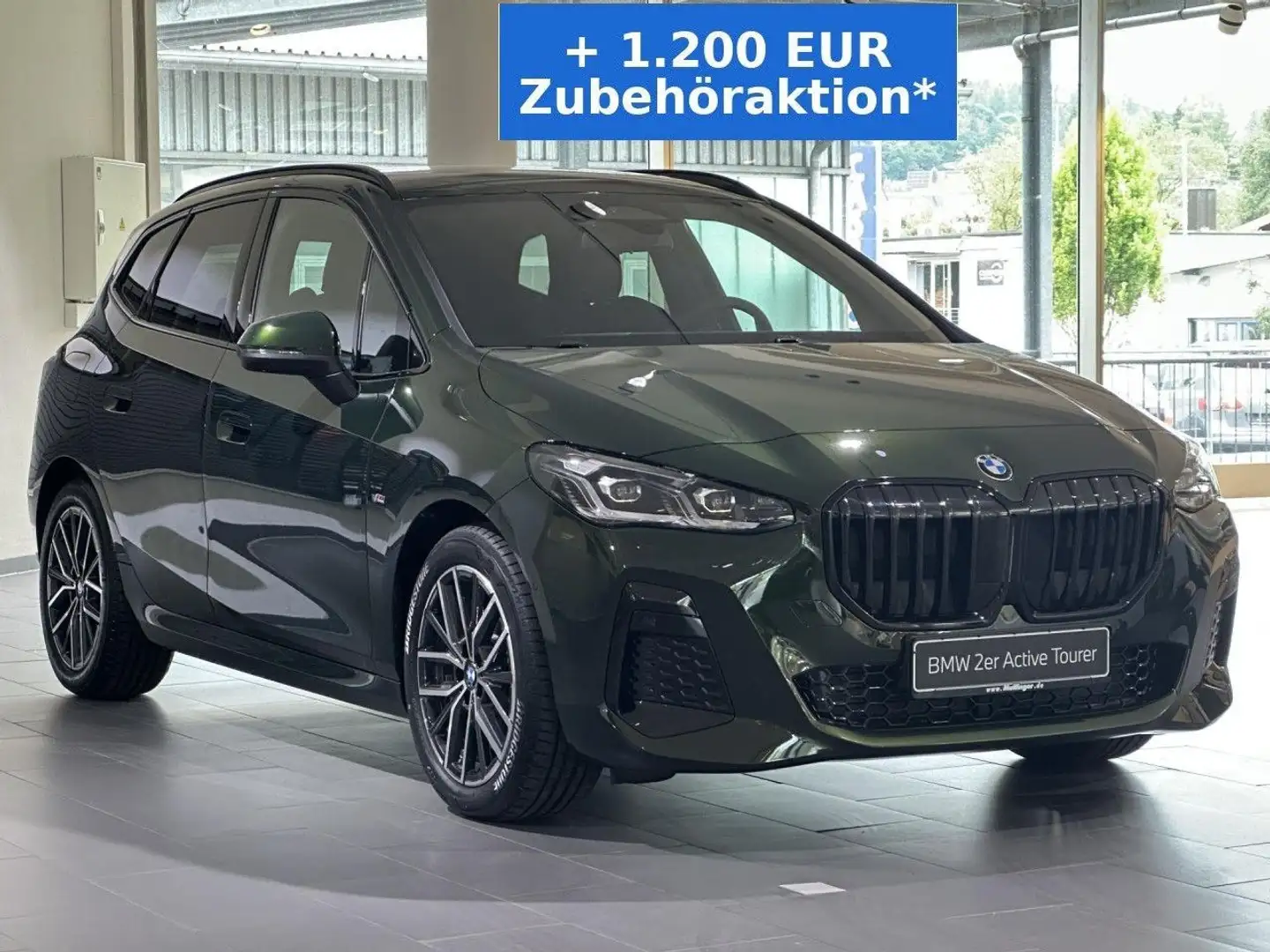 BMW 218 i Active Tourer M Sport Adap.LED AHK Park.18" Grün - 2