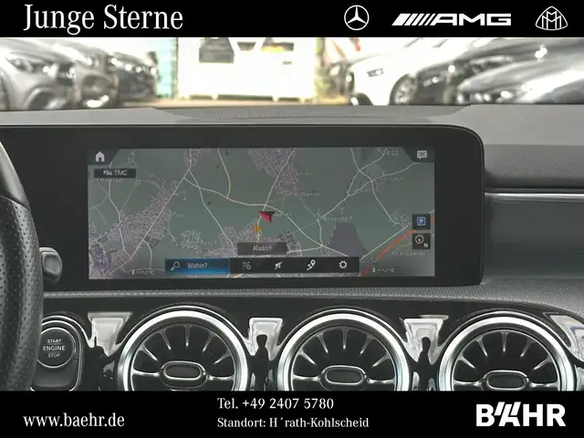 Mercedes-Benz 250 view 12