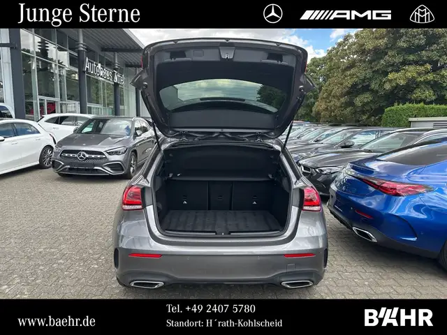 Mercedes-Benz 250 view 15